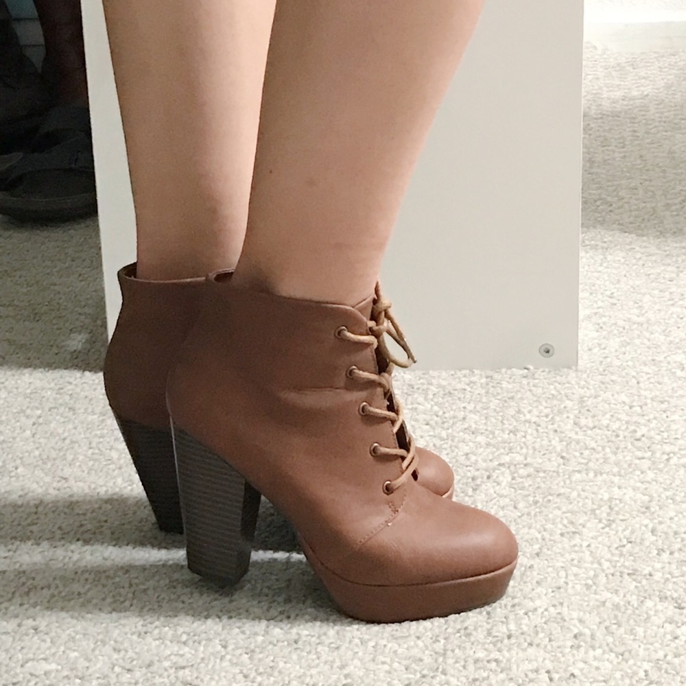 Cathy Jeans Heeled Boots with Shoelaces